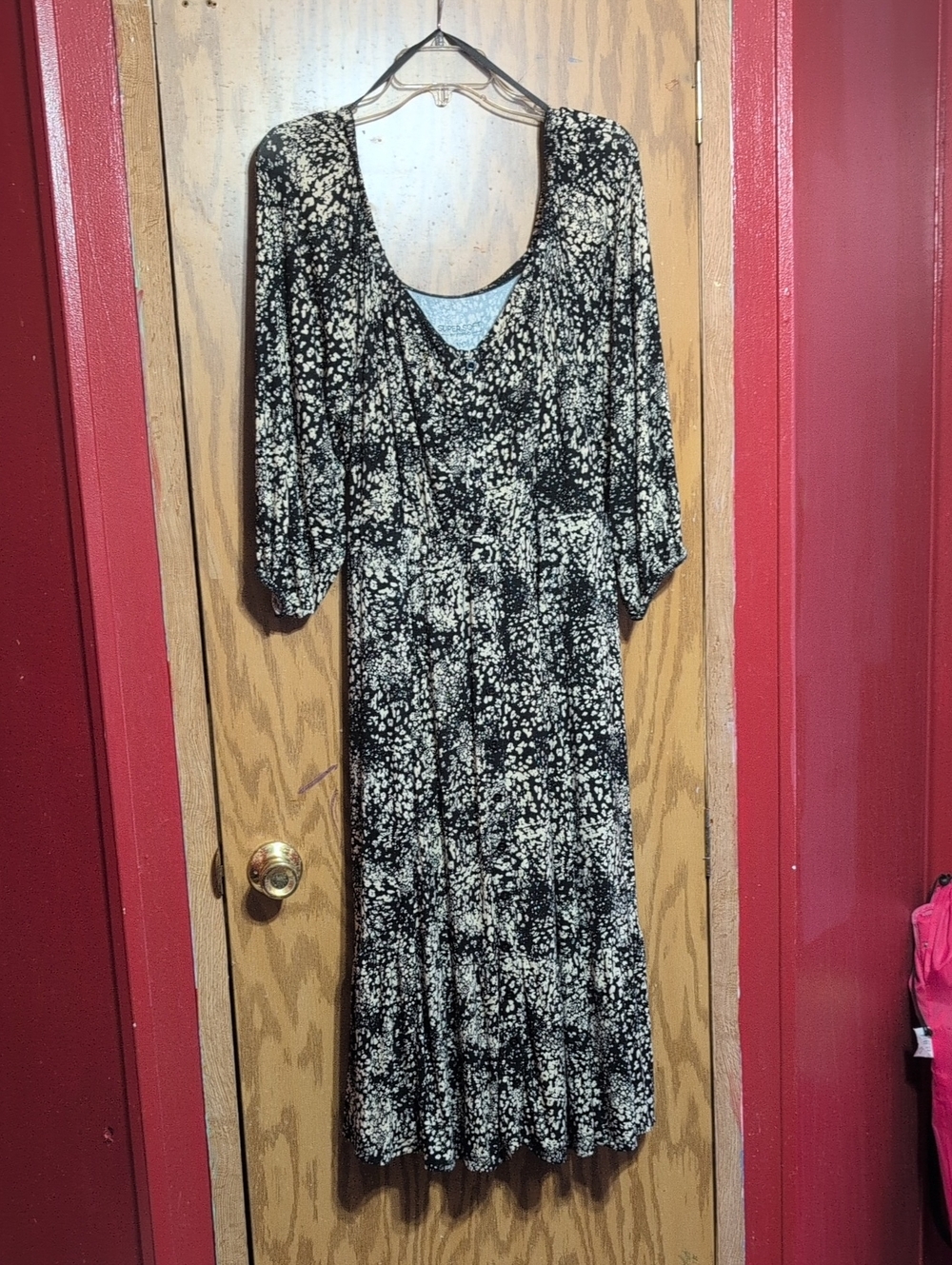 torrid Black and Cream Floral Print Midi Dress